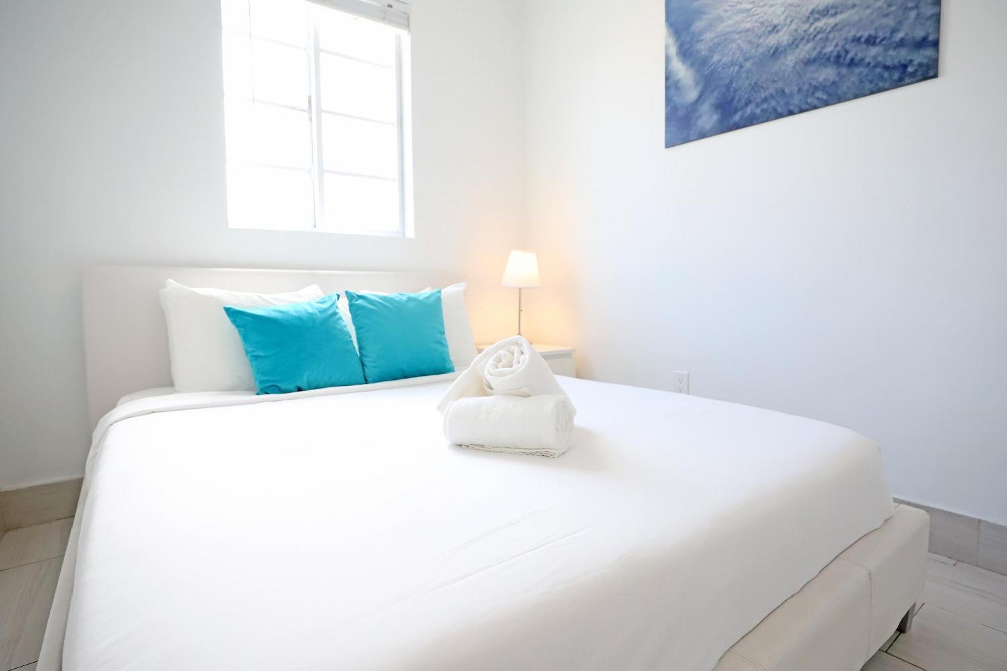2 Bedroom Apartment 3 Minute Walk To South Beach & Ocean Drive Miami Beach Exteriör bild