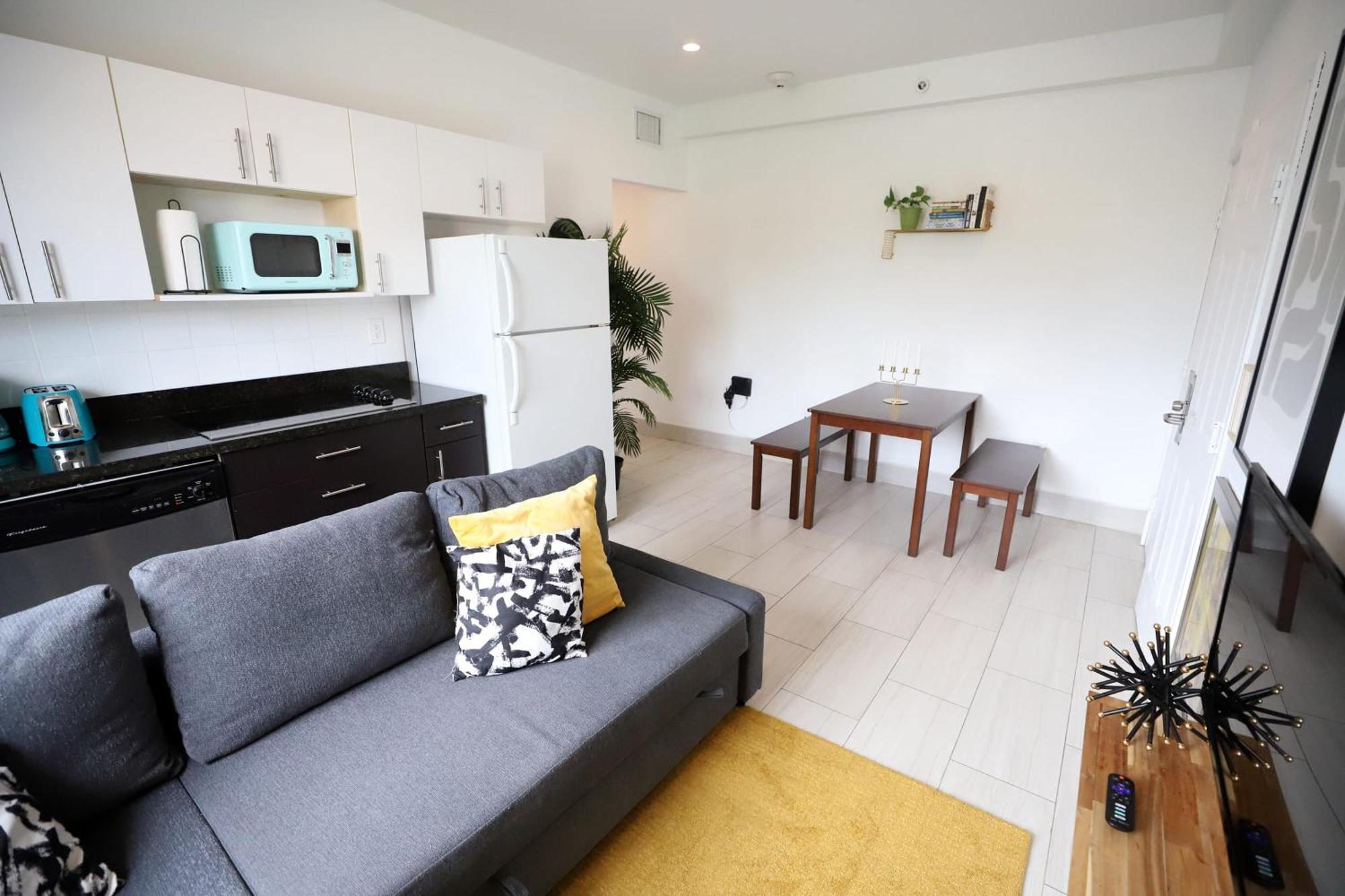 2 Bedroom Apartment 3 Minute Walk To South Beach & Ocean Drive Miami Beach Exteriör bild