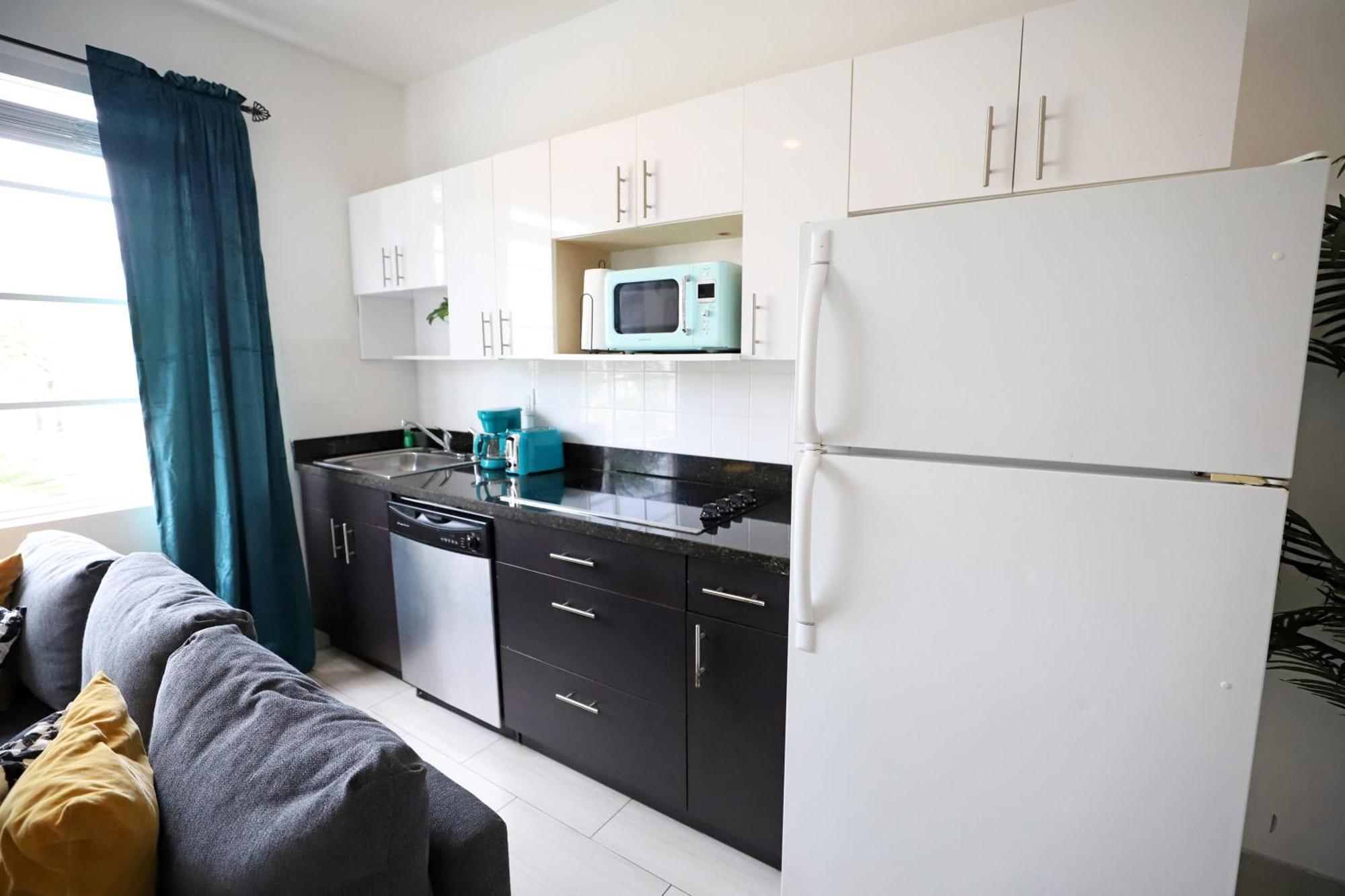 2 Bedroom Apartment 3 Minute Walk To South Beach & Ocean Drive Miami Beach Exteriör bild